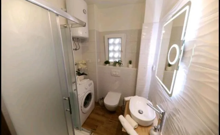Apartment Skalinada Zara